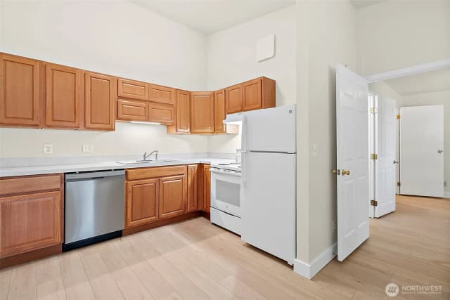 Property photo for 417 22nd Street Se, Auburn photo 2