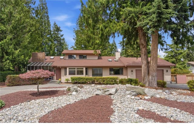 Property photo for 106 Fairway Place, Sequim photo 2