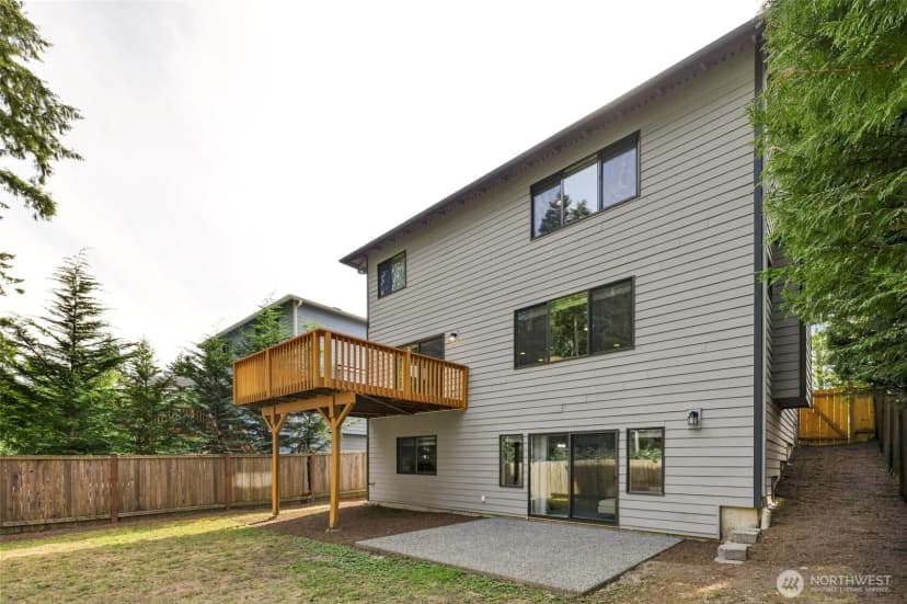 Property photo for 18023 44th Drive Se, Bothell photo 33