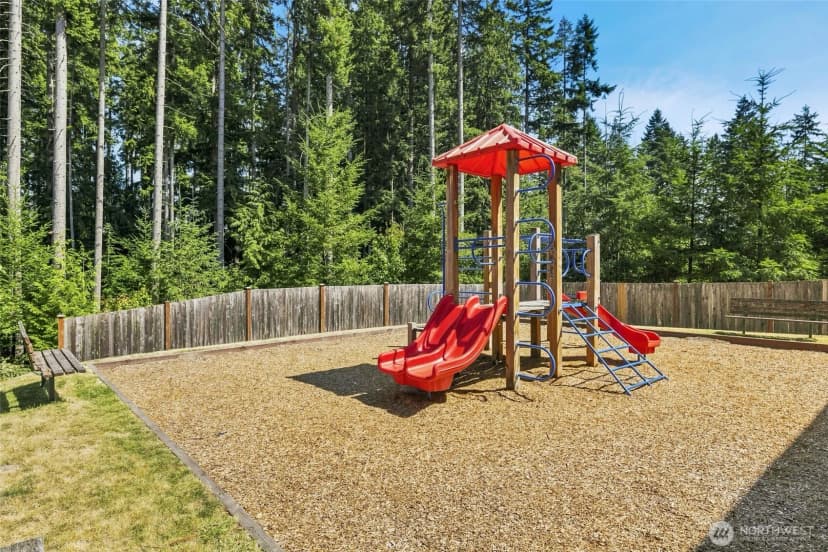 Property photo for 18023 44th Drive Se, Bothell photo 35