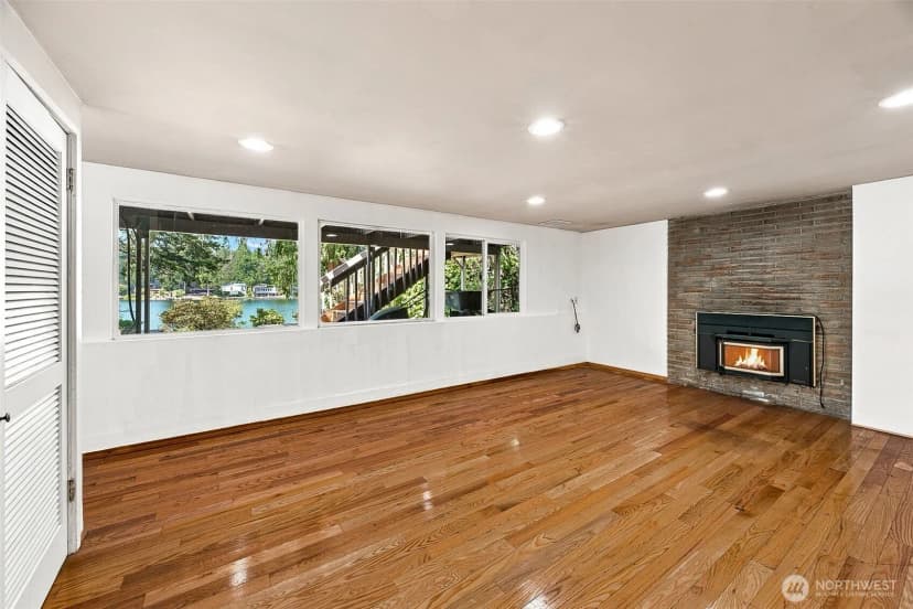 Property photo for 21204 Se 265th Street, Maple Valley photo 18