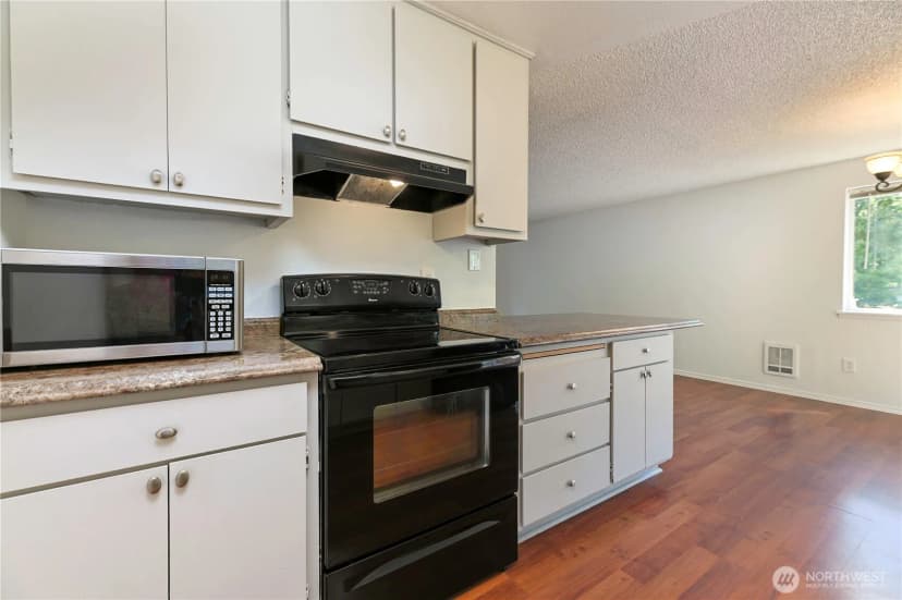 Property photo for 16420 W Lake Goodwin Road, Stanwood photo 14