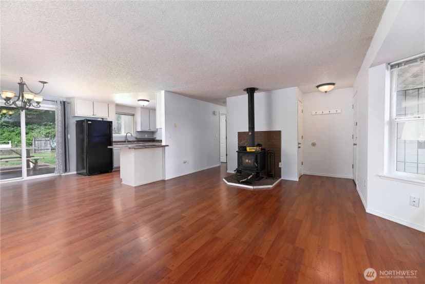Property photo for 16420 W Lake Goodwin Road, Stanwood photo 9