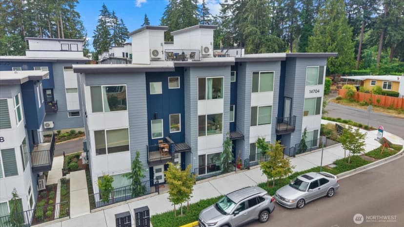 Property photo for 14704 Meridian Avenue N #b, Shoreline photo 31