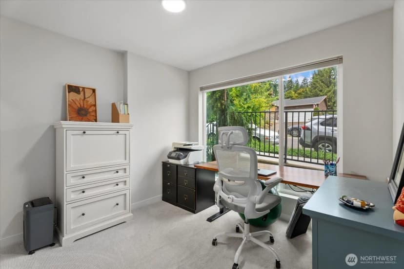 Property photo for 14704 Meridian Avenue N #b, Shoreline photo 7