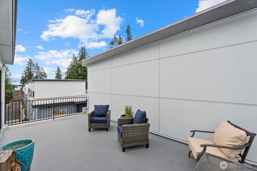 Property photo for 14704 Meridian Avenue N #b, Shoreline photo 28