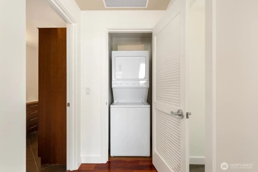 Property photo for 910 Lenora Street #s909, Seattle photo 22