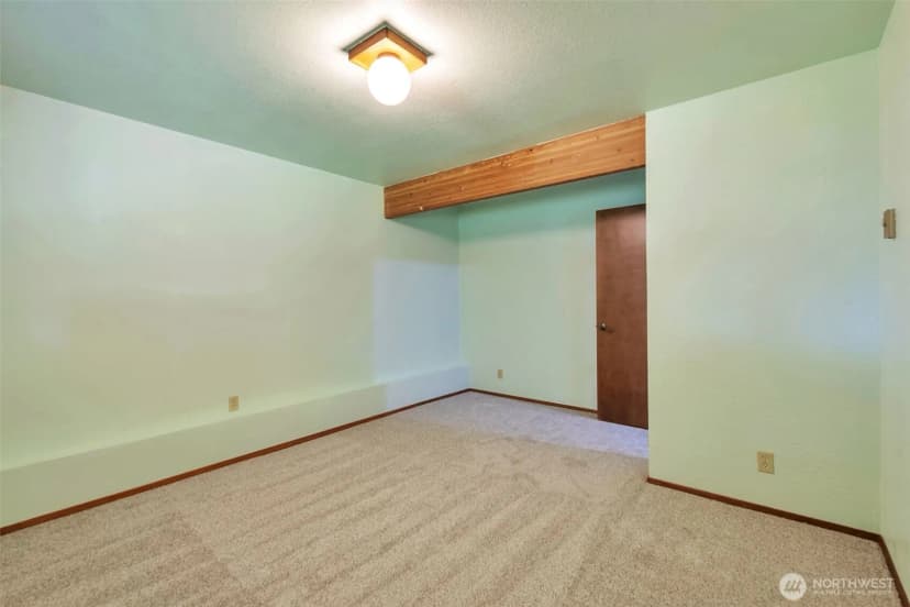 Property photo for 32007 Palace Court, Carnation photo 18