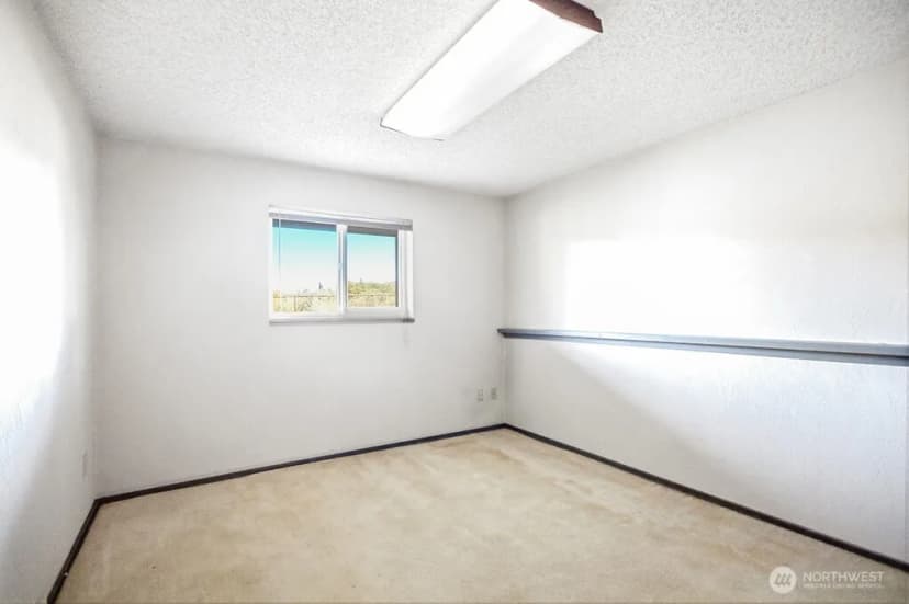 Property photo for 2644 Stevens Drive, Bremerton photo 26