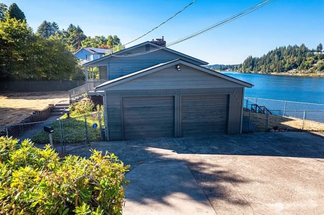 Property photo for 2644 Stevens Drive, Bremerton photo 3