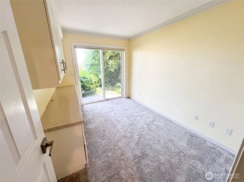 Property photo for 2325 Harbor Avenue Sw #b2, Seattle photo 19