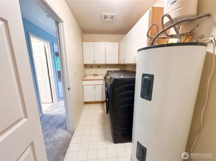 Property photo for 2325 Harbor Avenue Sw #b2, Seattle photo 21