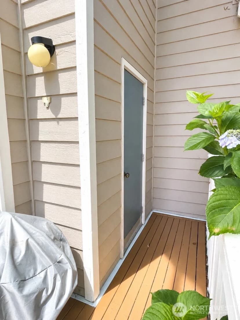 Property photo for 171 Ne Lane, Kenmore photo 20