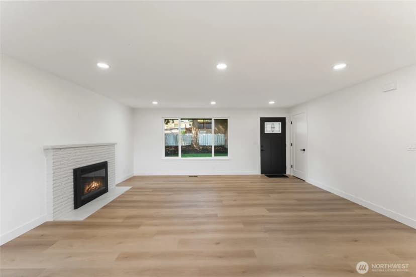 Property photo for 12215 Se 35 Street, Bellevue photo 23