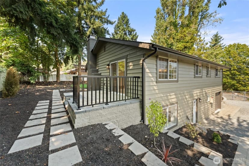 Property photo for 12215 Se 35 Street, Bellevue photo 39