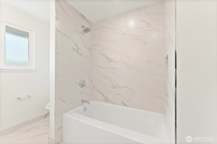 Property photo for 12215 Se 35 Street, Bellevue photo 25