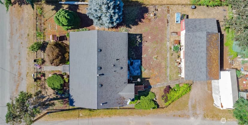 Property photo for 303 3rd Street Ne, Yelm photo 16