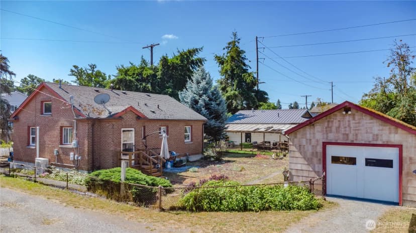 Property photo for 303 3rd Street Ne, Yelm