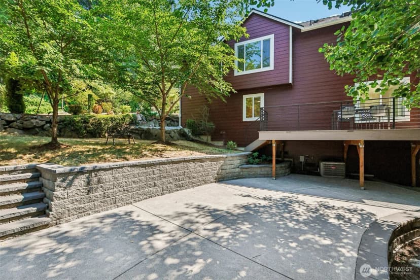 Property photo for 10530 Ne 119th Place, Kirkland photo 31