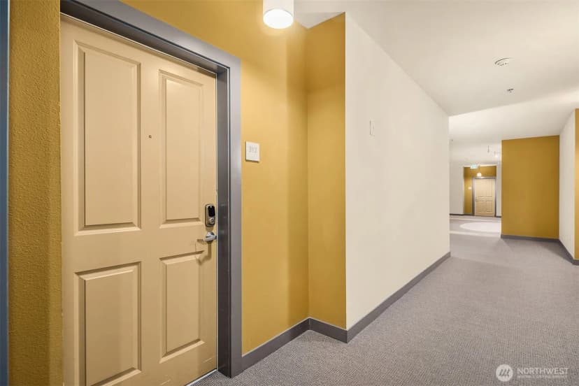 Property photo for 300 110th Avenue Ne #312, Bellevue photo 26
