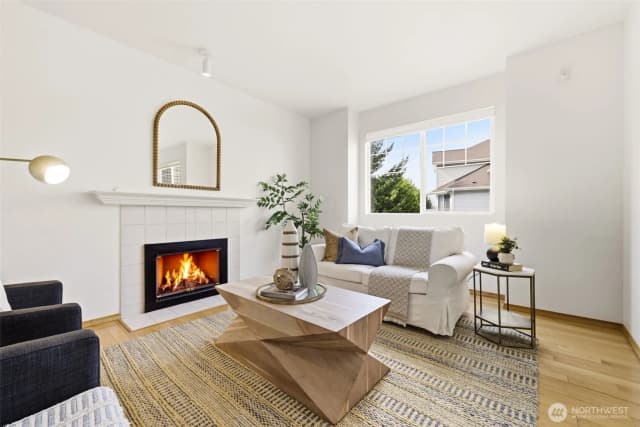 Property photo for 2300 Benson Road S #f5, Renton photo 4