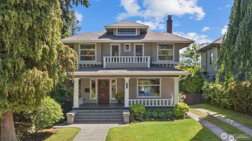 Property photo for 938 18th Avenue E, Seattle
