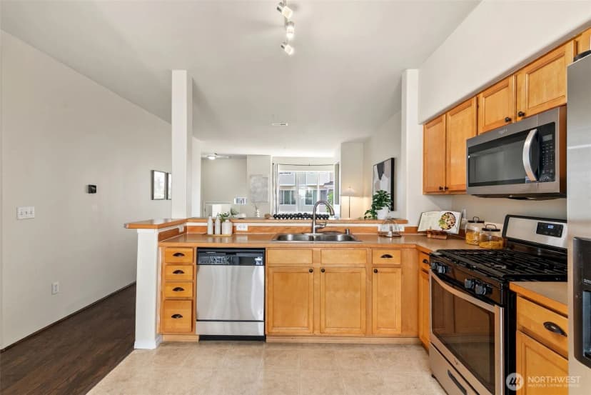 Property photo for 14915 38th Drive Se #u1154, Bothell photo 16