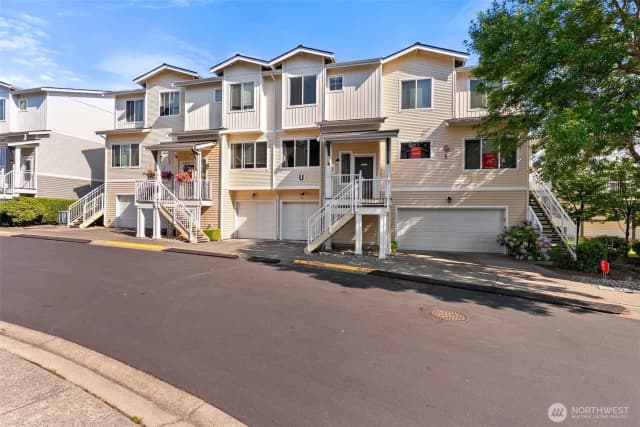 Property photo for 14915 38th Drive Se #u1154, Bothell