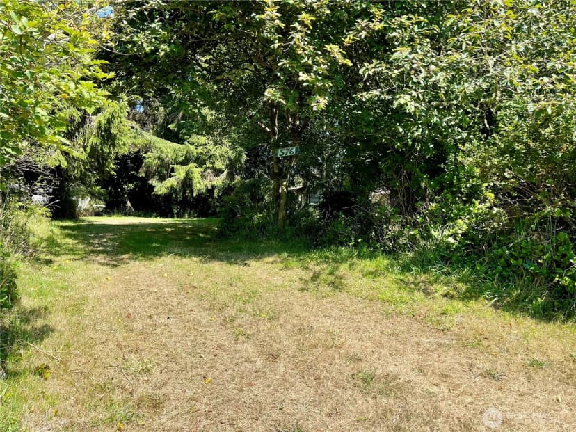 Property photo for 576 E Chance A La Mer Ne, Ocean Shores photo 13