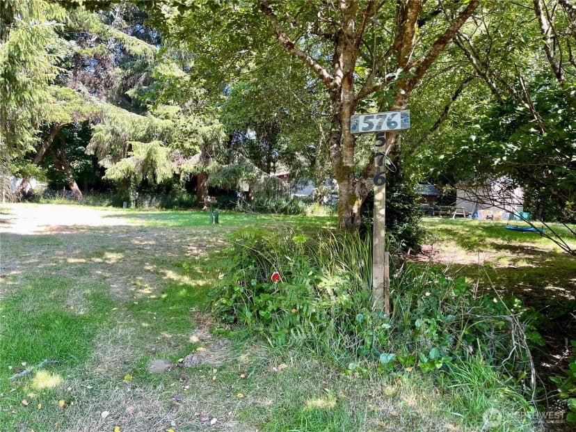 Property photo for 576 E Chance A La Mer Ne, Ocean Shores photo 2