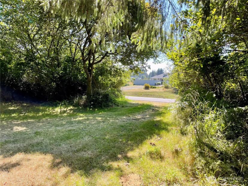 Property photo for 576 E Chance A La Mer Ne, Ocean Shores photo 10