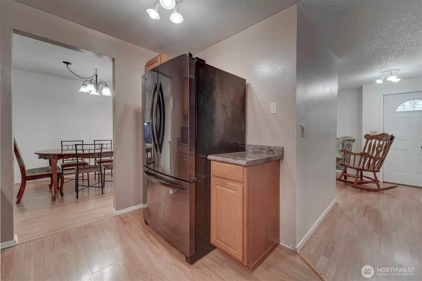 Property photo for 7085 Thebes Street Ne, Bremerton photo 15