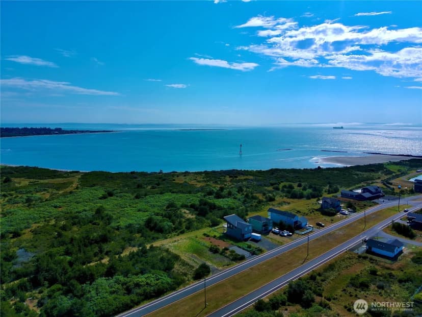 Property photo for 1376 E Ocean Shores Boulevard Sw, Ocean Shores photo 14