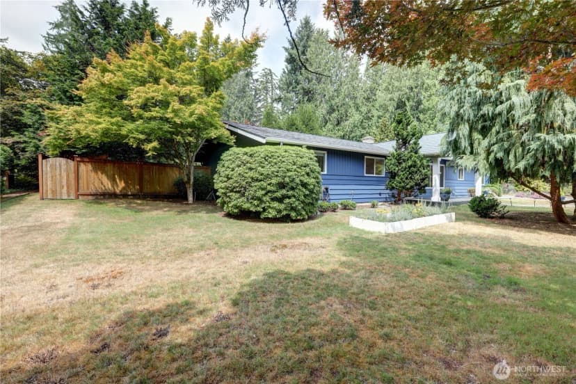Property photo for 2327 248th Avenue Se, Sammamish photo 16
