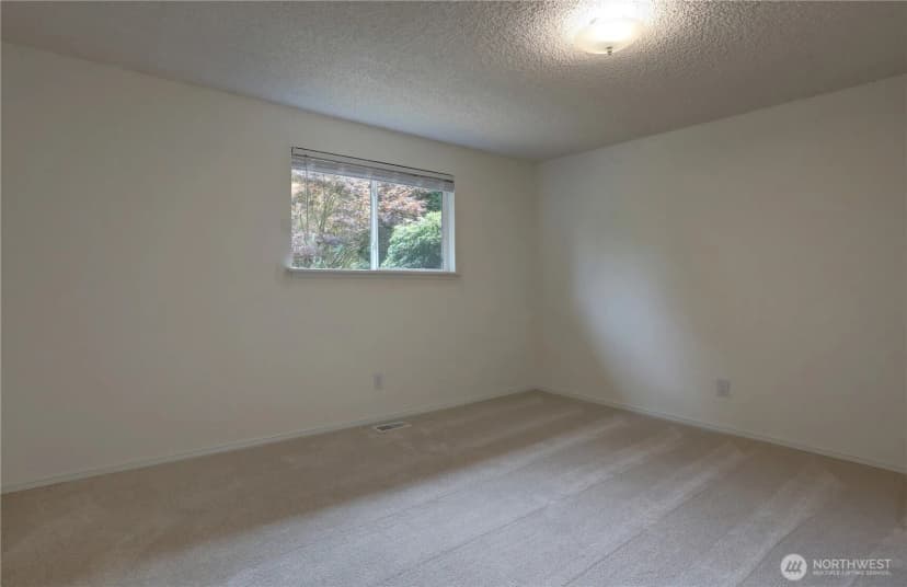 Property photo for 2327 248th Avenue Se, Sammamish photo 13