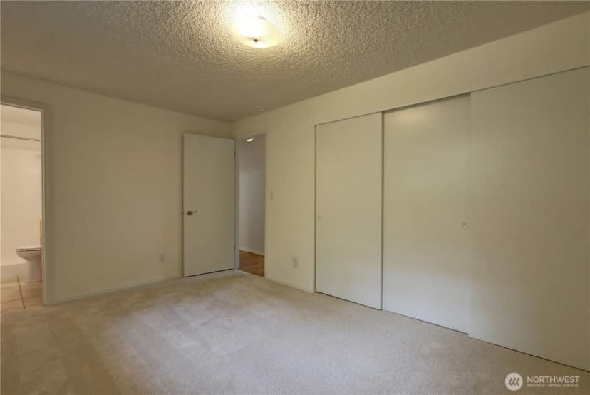 Property photo for 2327 248th Avenue Se, Sammamish photo 8