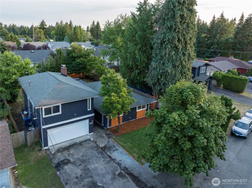 Property photo for 431 S 190th Street, Burien photo 27
