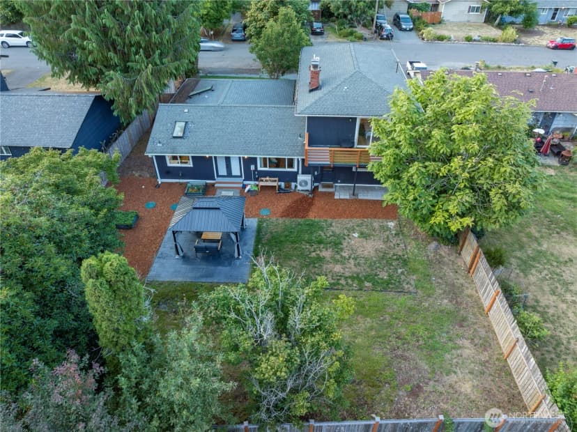 Property photo for 431 S 190th Street, Burien photo 22