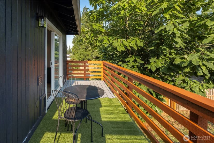 Property photo for 431 S 190th Street, Burien photo 9