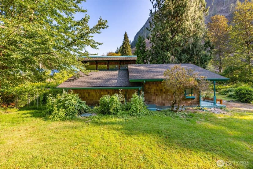 Property photo for 14784 Mountain View Lane, Concrete photo 18