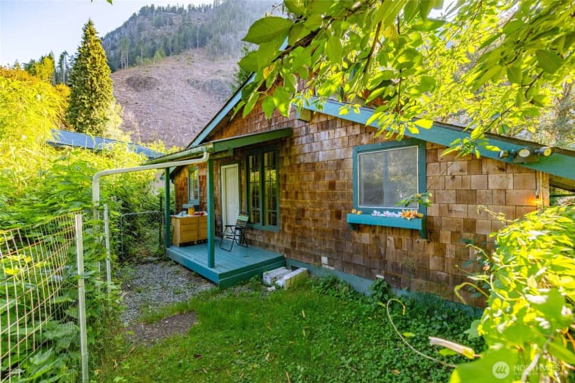 Property photo for 14784 Mountain View Lane, Concrete photo 20
