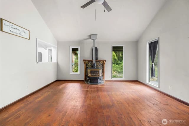 Property photo for 14784 Mountain View Lane, Concrete photo 3