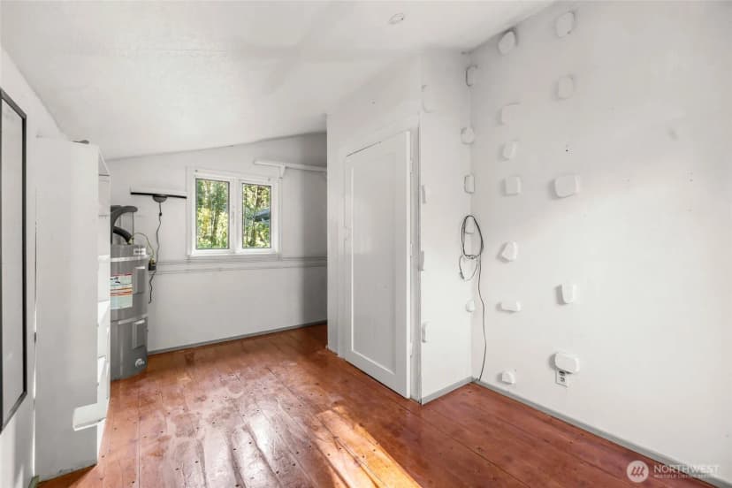 Property photo for 14784 Mountain View Lane, Concrete photo 14