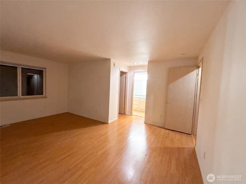 Property photo for 12531 81st Place Ne, Kirkland photo 14