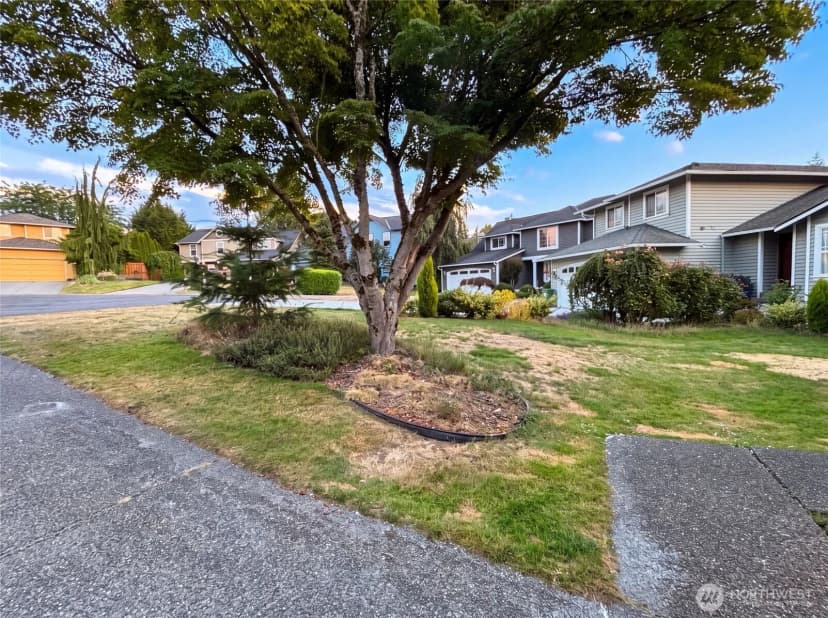 Property photo for 12531 81st Place Ne, Kirkland photo 23