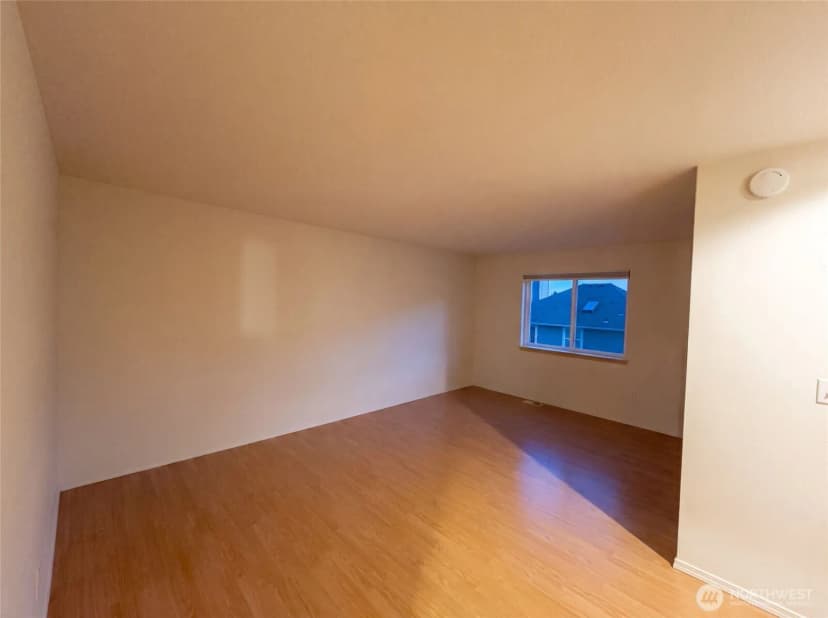 Property photo for 12531 81st Place Ne, Kirkland photo 10