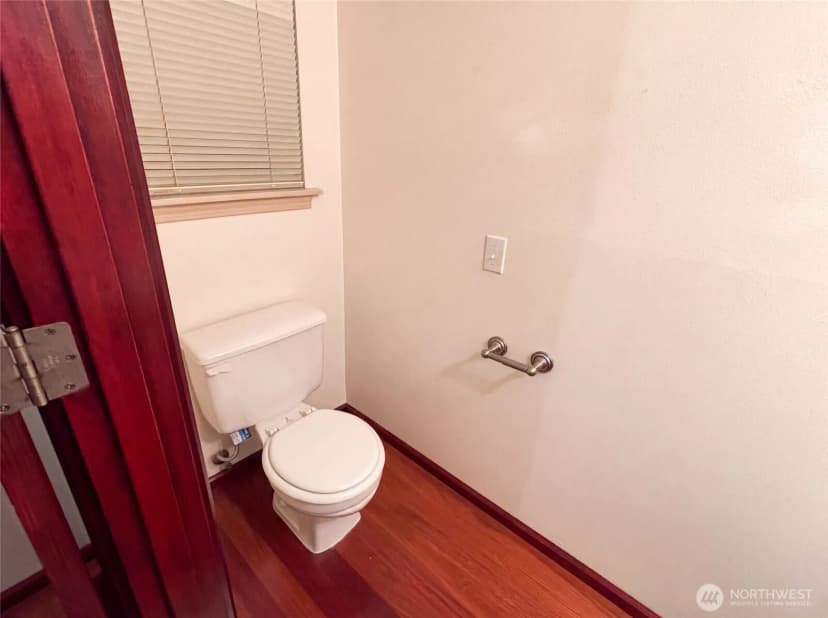 Property photo for 12531 81st Place Ne, Kirkland photo 21