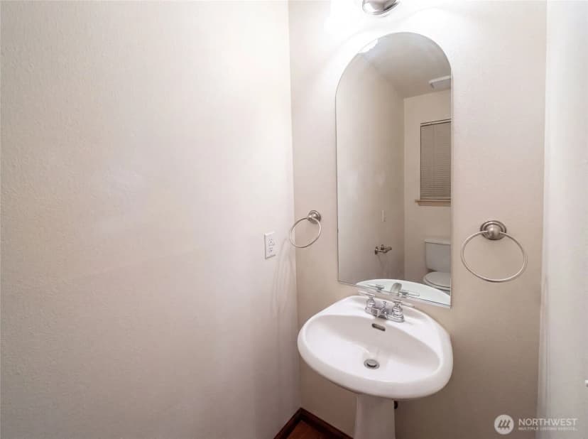Property photo for 12531 81st Place Ne, Kirkland photo 20