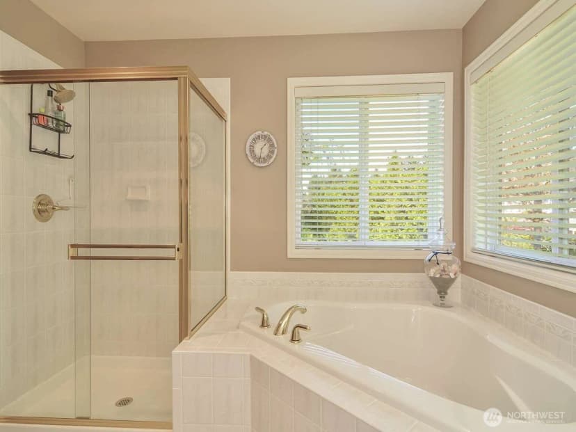 Property photo for 1919 243rd Place Se, Bothell photo 21
