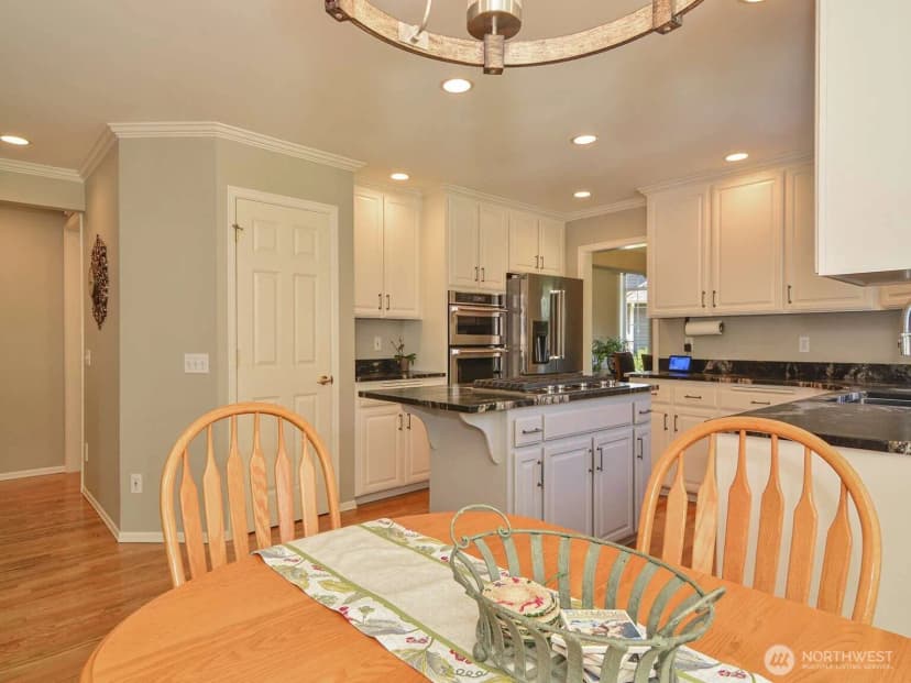 Property photo for 1919 243rd Place Se, Bothell photo 12